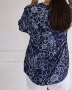 Willow | Elegant Blouse with Pocket