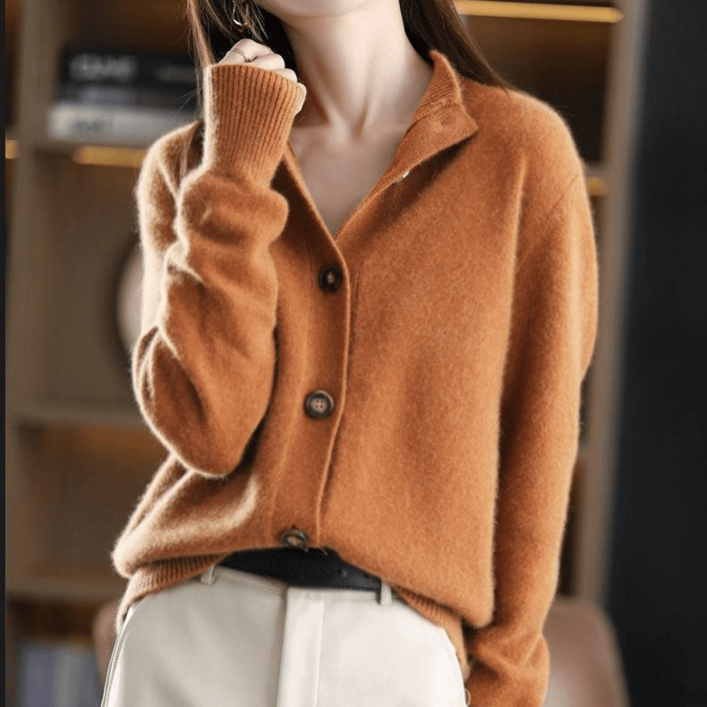 Sellia | Simple Stylish Cardigan