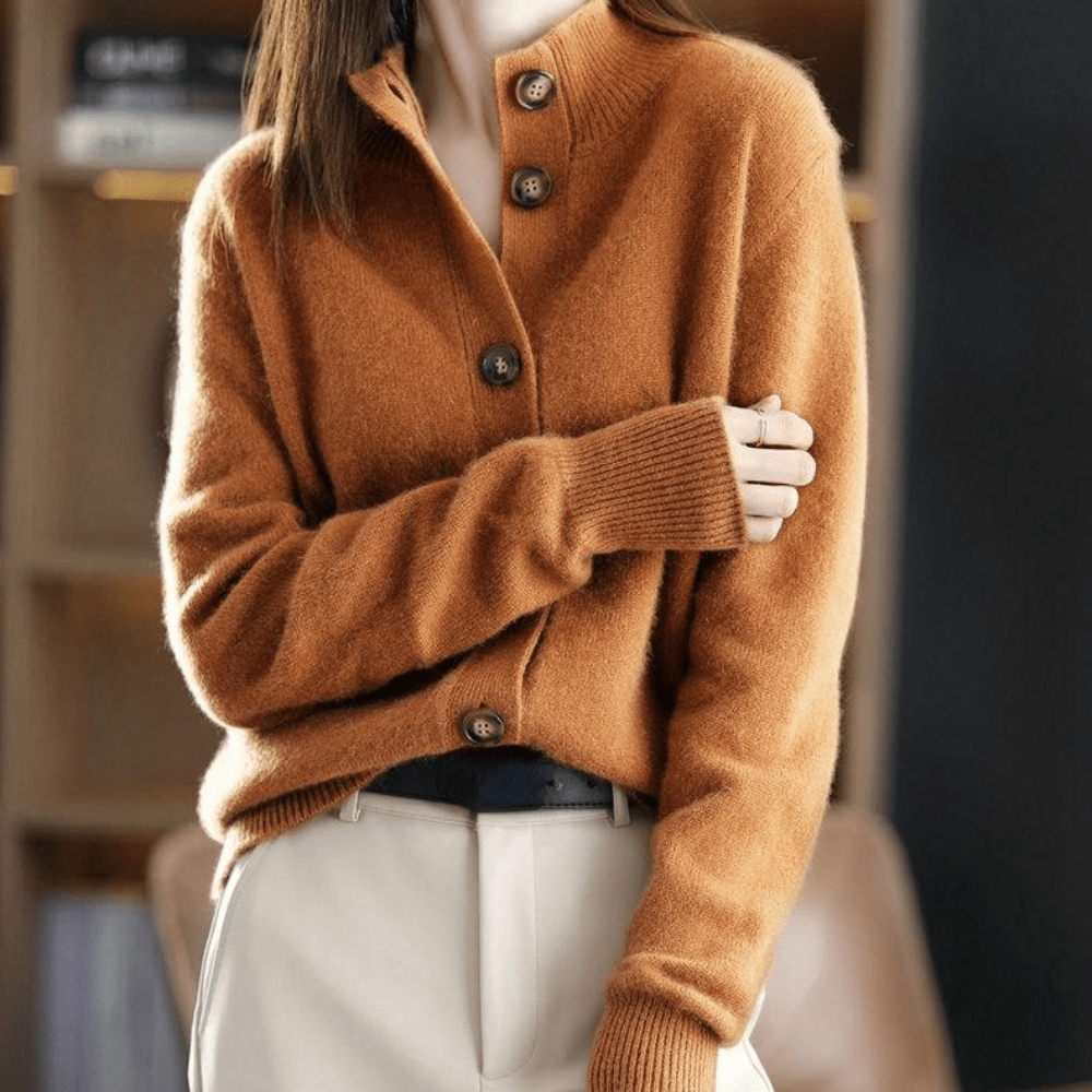 Sellia | Simple Stylish Cardigan